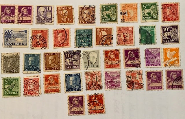 Lot.2 Collectible Stamps